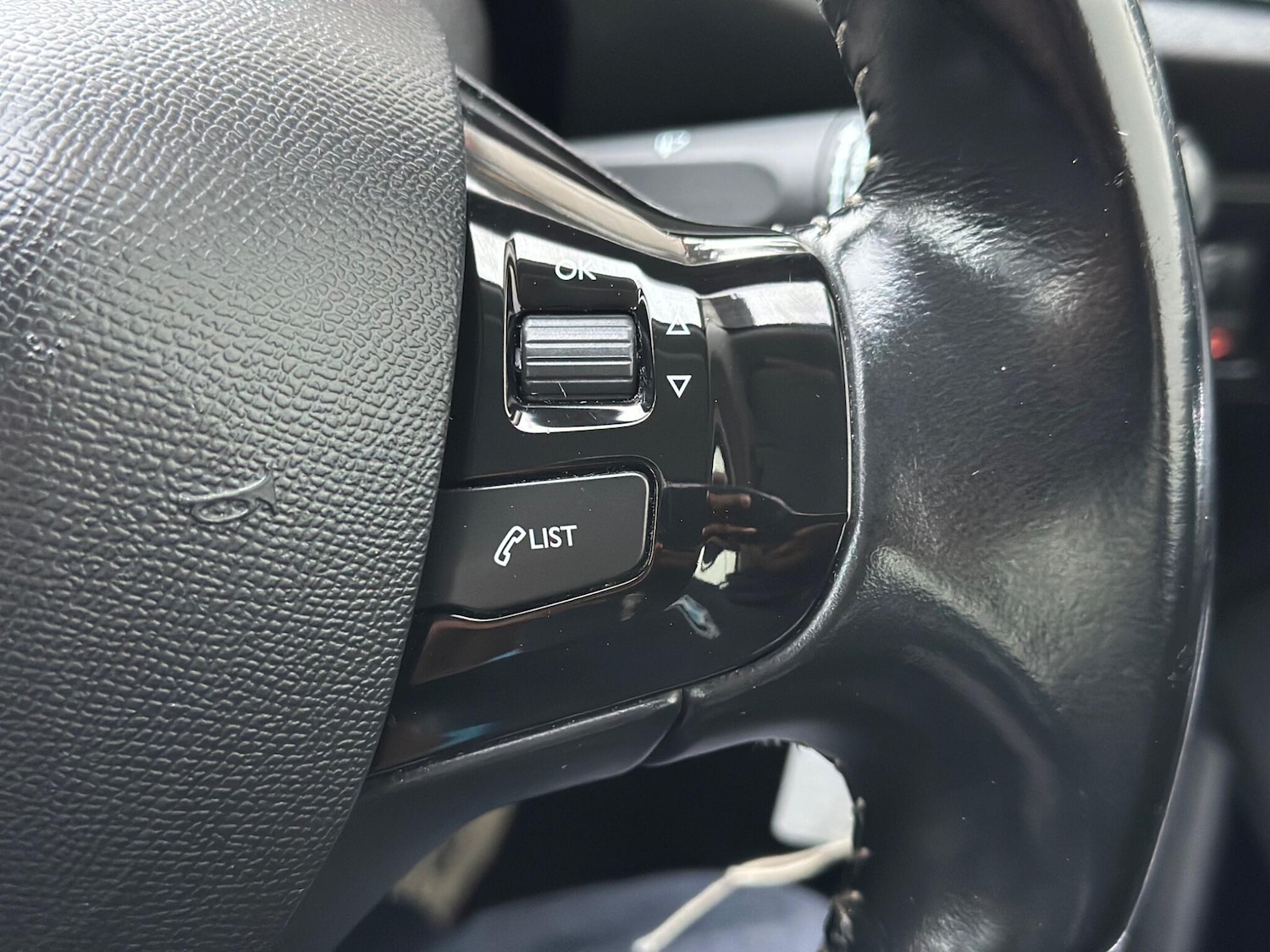 Used Peugeot 308 2018 for sale - 77646989: Photo 20