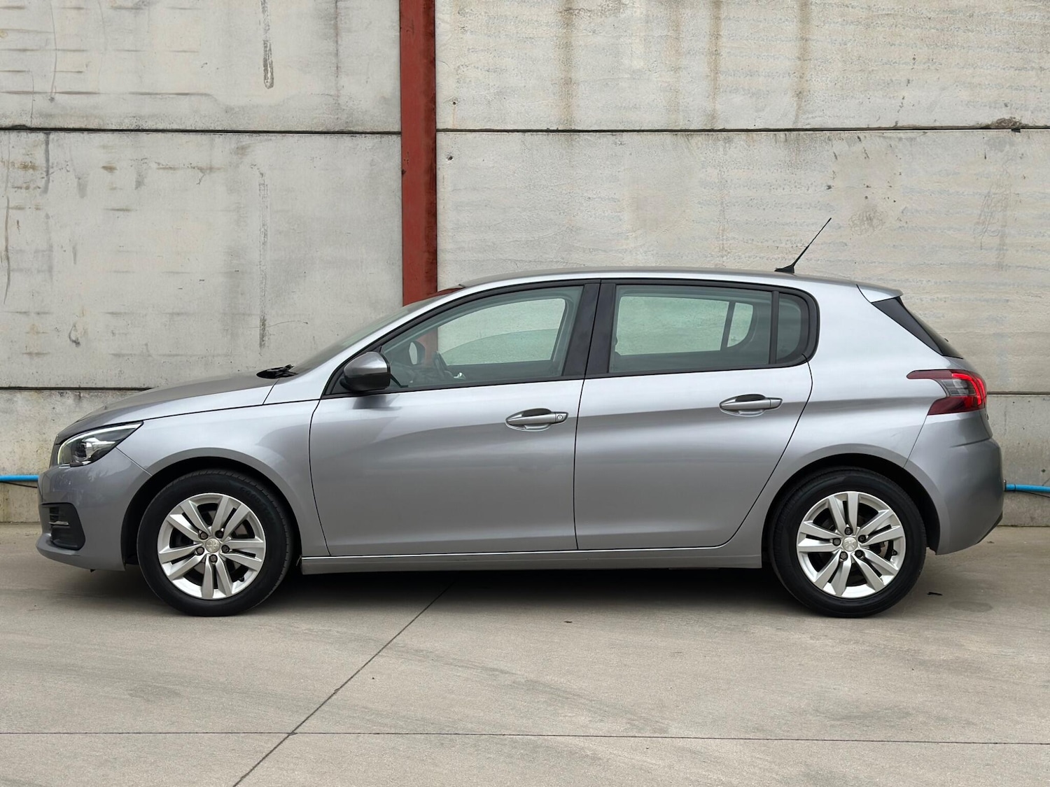 Used Peugeot 308 2018 for sale - 77646989: Photo 7