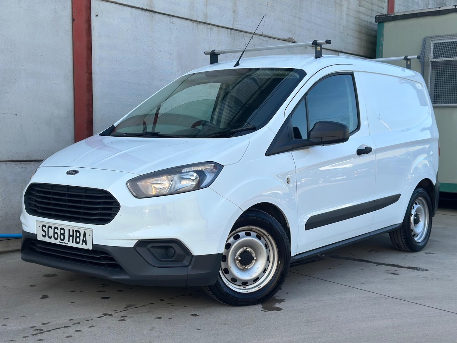 Used Ford Transit Courier for sale - 77671975: Photo 4