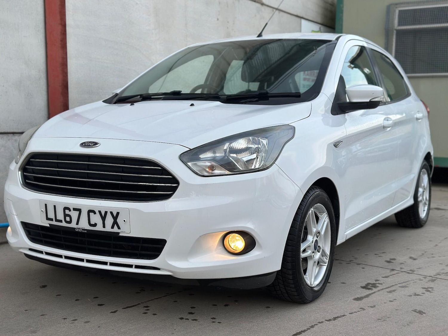Used Ford Ka+ 2017 for sale - 76592687: Photo 4