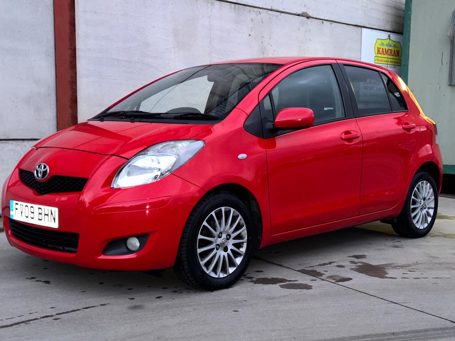 Used Toyota Yaris 2009 for sale - 76995310: Photo 5