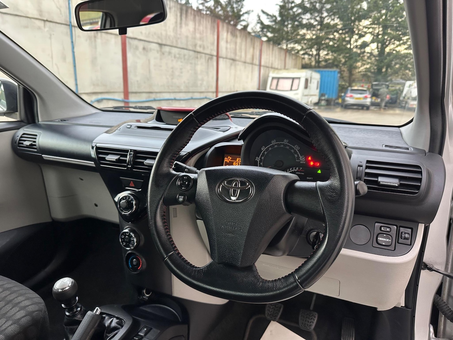 Vehicle 21