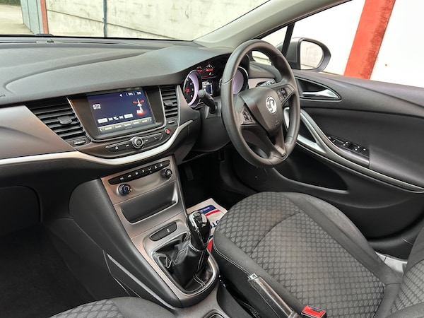 Used Vauxhall Astra 2017 for sale - 76306575: Photo 13