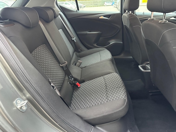 Used Vauxhall Astra 2017 for sale - 76306575: Photo 17