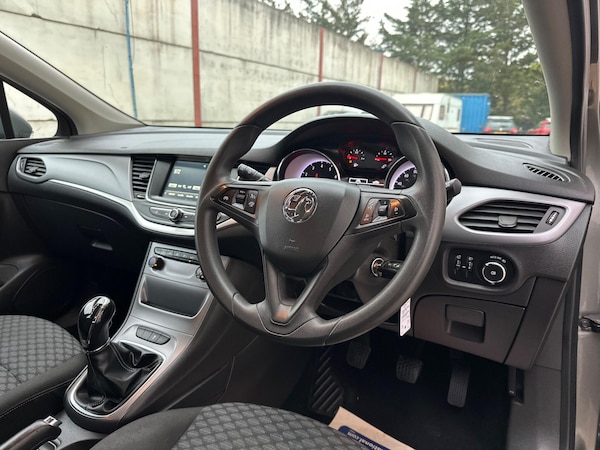 Used Vauxhall Astra 2017 for sale - 76306575: Photo 20