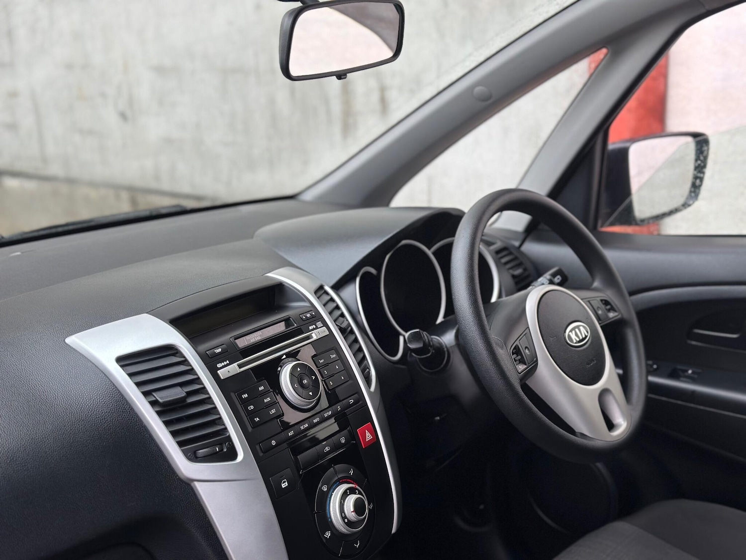 Used Kia Venga 2012 for sale - 76752518: Photo 10