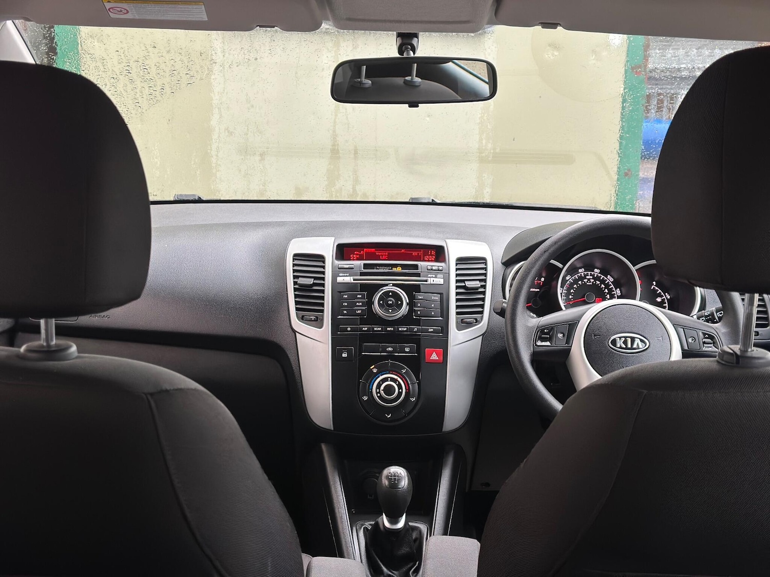 Used Kia Venga 2012 for sale - 76752518: Photo 11