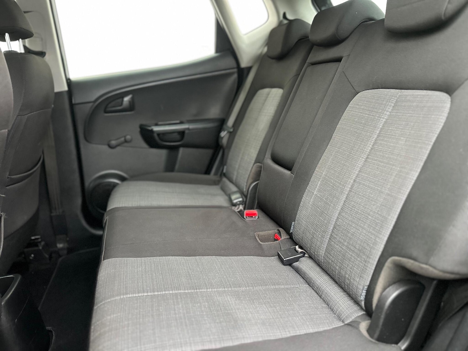 Used Kia Venga 2012 for sale - 76752518: Photo 13