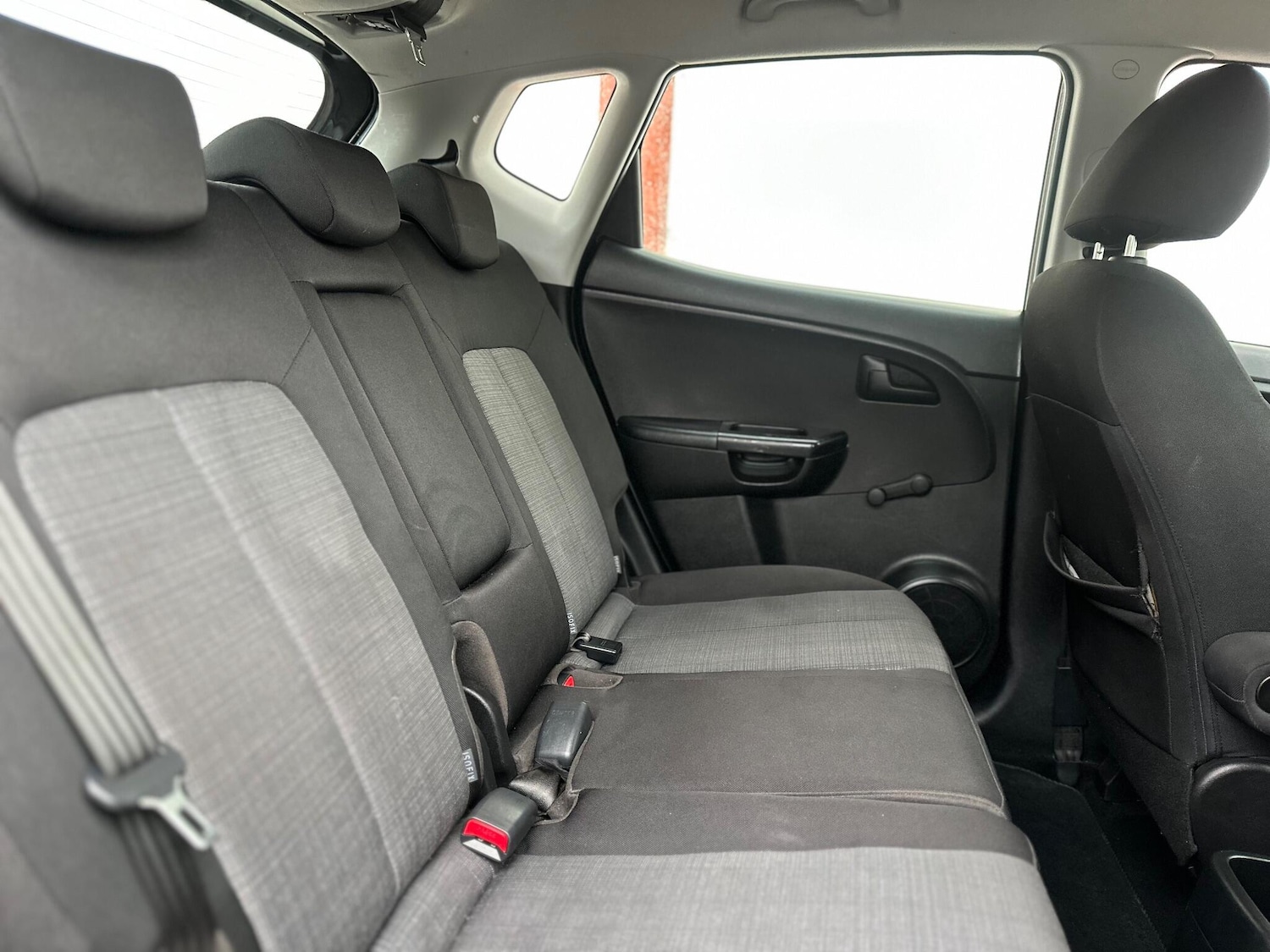 Used Kia Venga 2012 for sale - 76752518: Photo 14