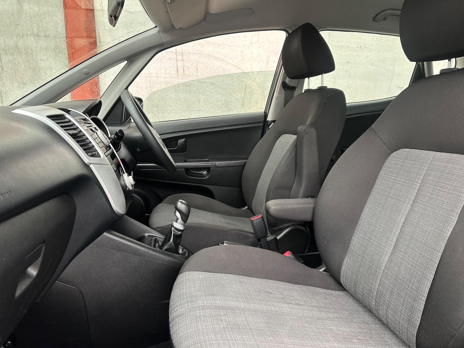 Used Kia Venga 2012 for sale - 76752518: Photo 22