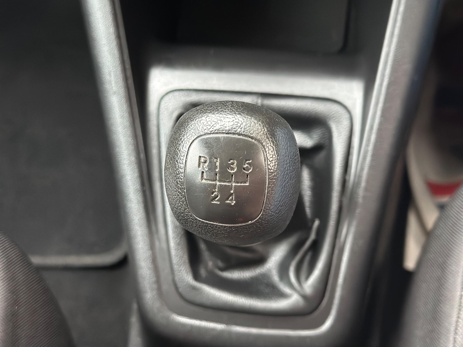 Used Kia Venga 2012 for sale - 76752518: Photo 23