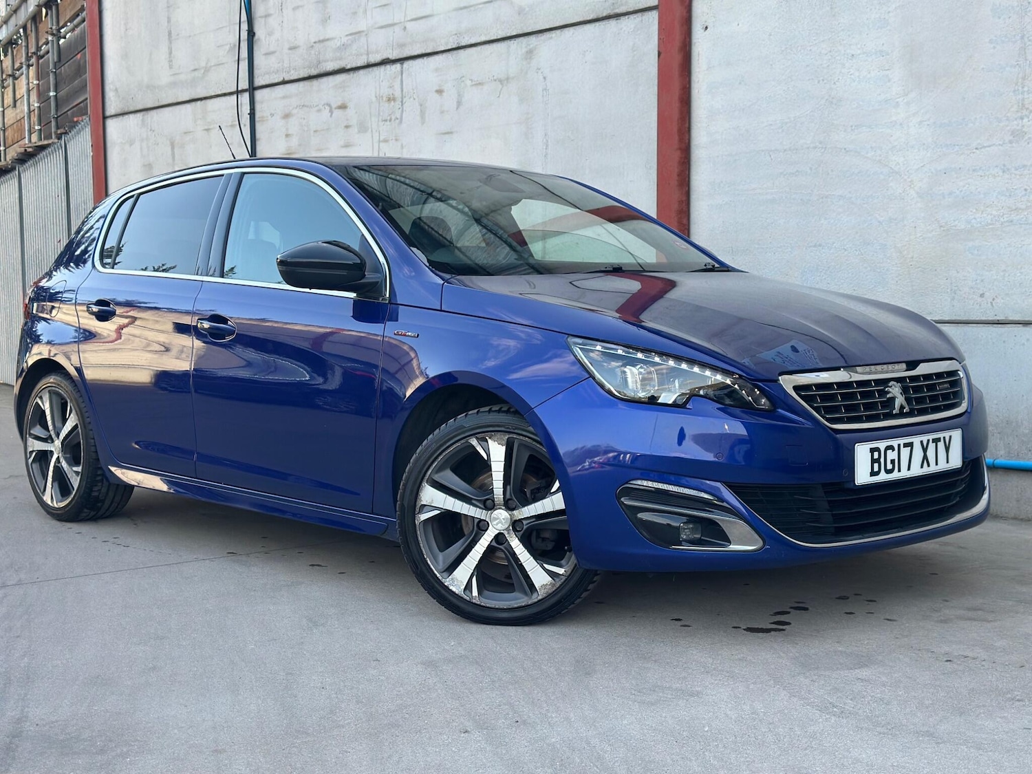 Used Peugeot 308 for sale - 78204621: Photo 2