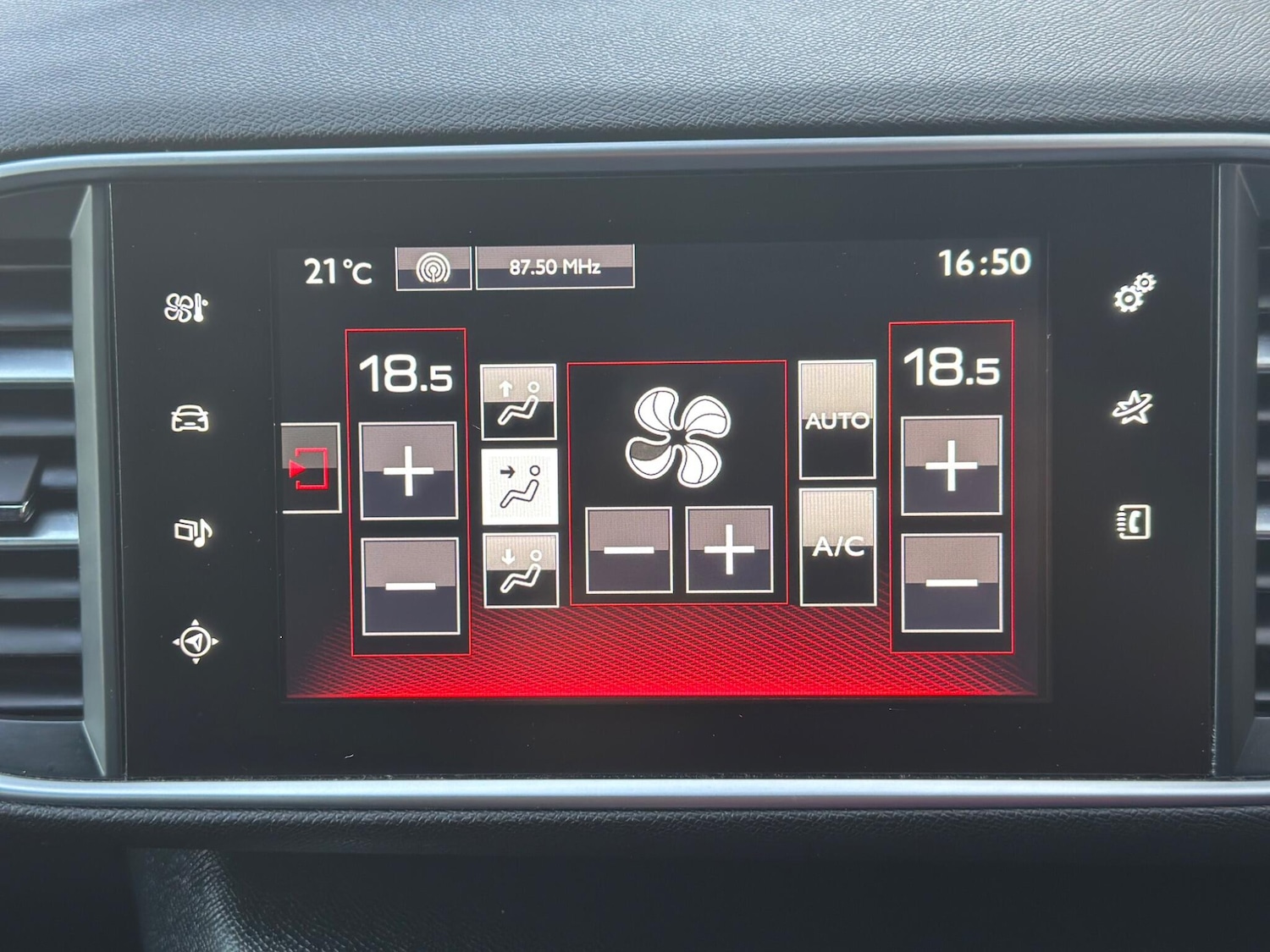 Used Peugeot 308 for sale - 78204621: Photo 26