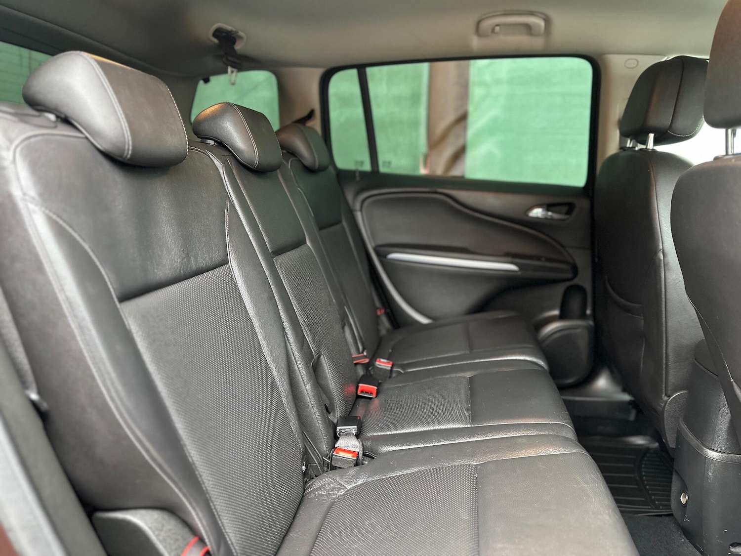 Used Vauxhall Zafira 2017 for sale - 76550336: Photo 16