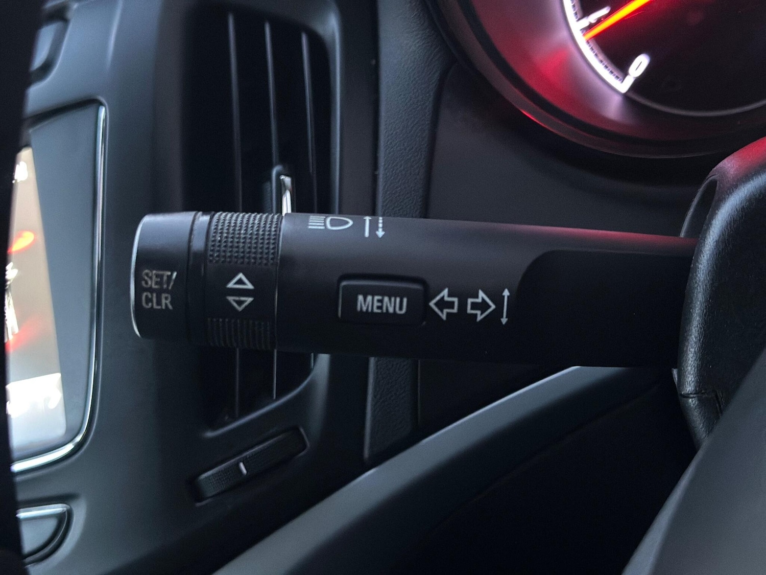 Used Vauxhall Zafira 2017 for sale - 76398319: Photo 18