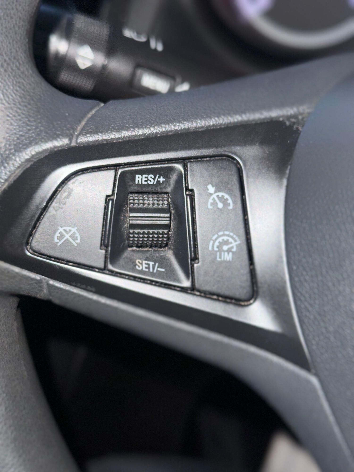 Used Vauxhall Zafira 2017 for sale - 76398319: Photo 19