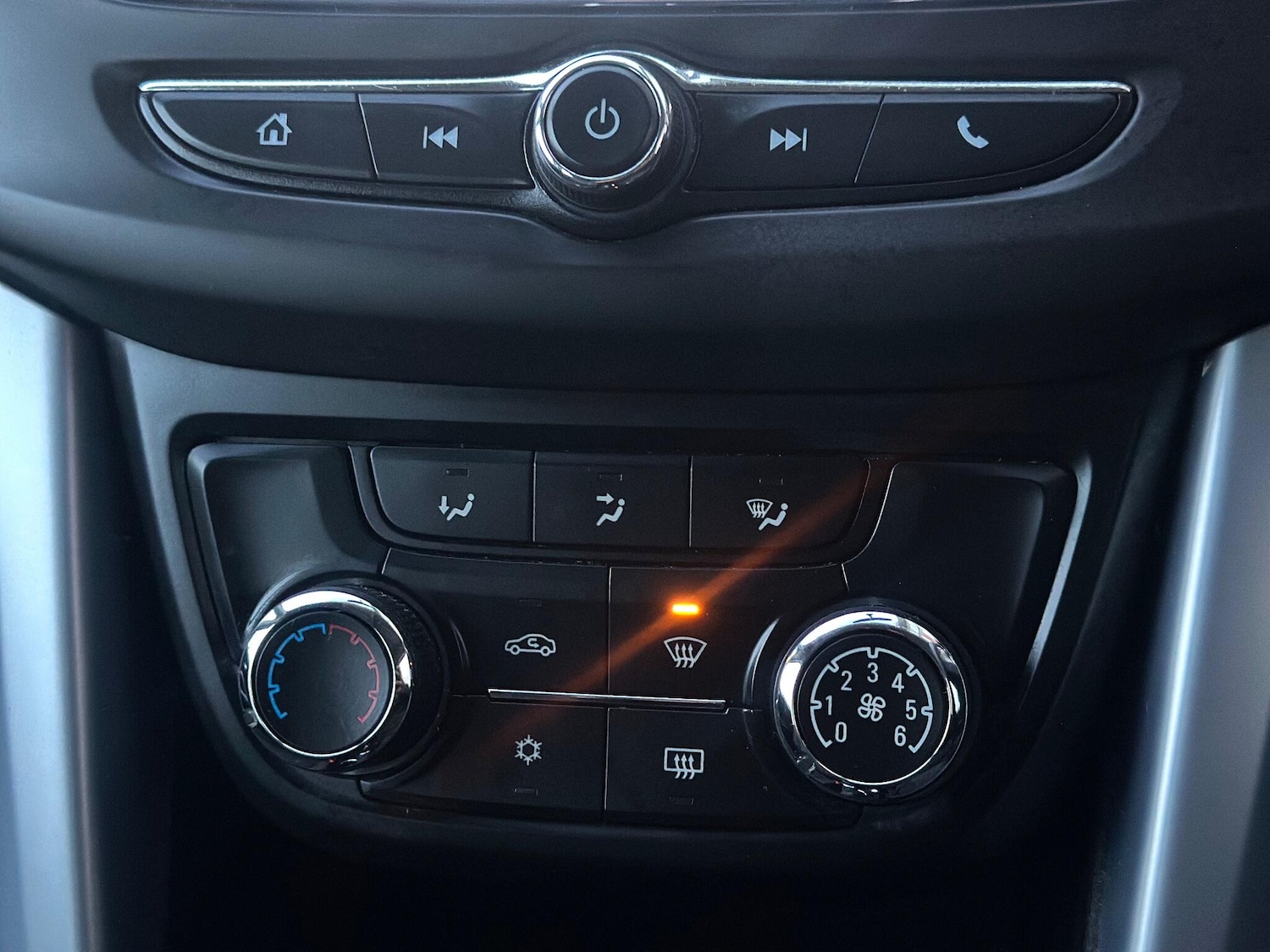 Used Vauxhall Zafira 2017 for sale - 76398319: Photo 21