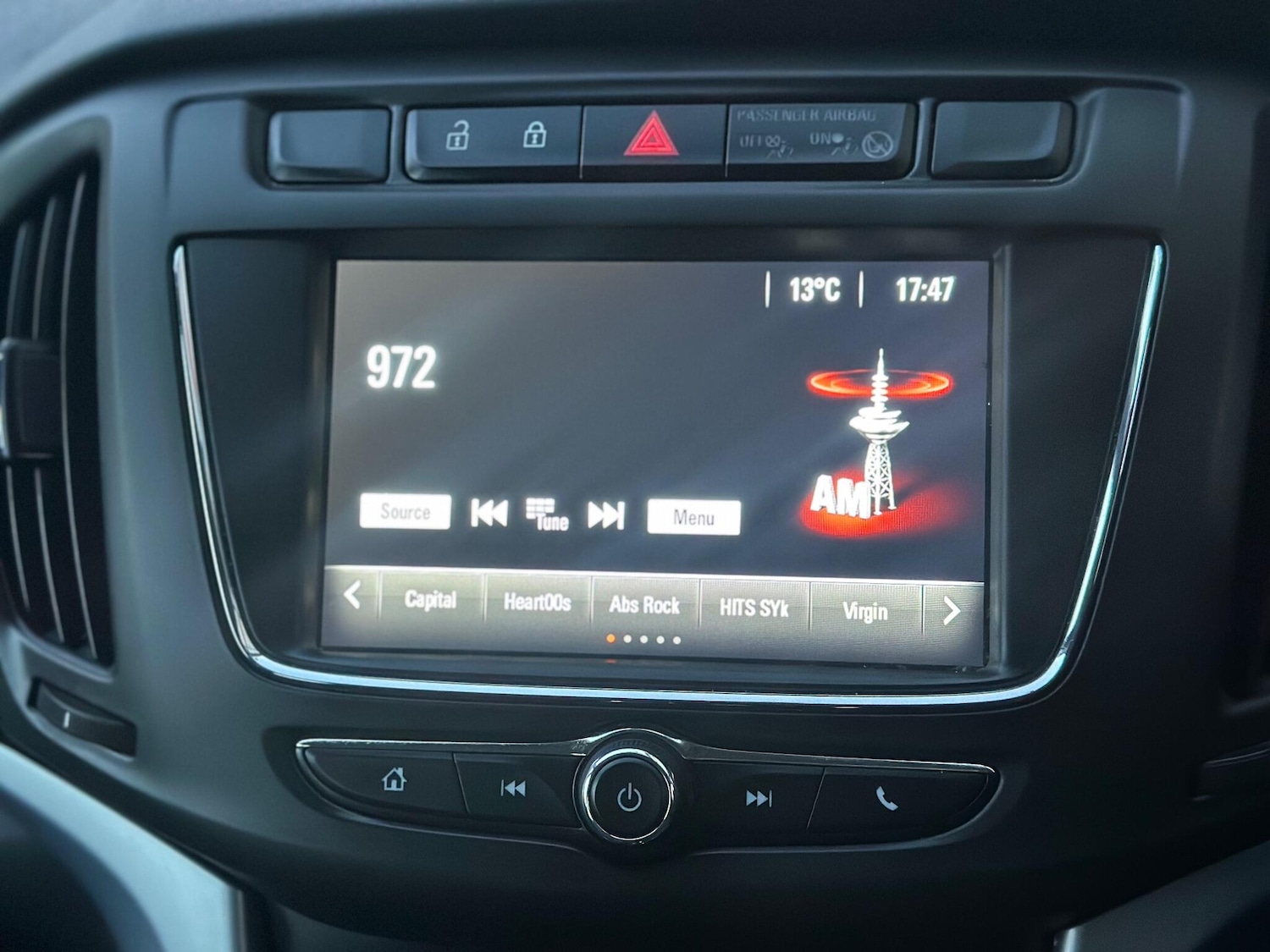 Used Vauxhall Zafira 2017 for sale - 76398319: Photo 25