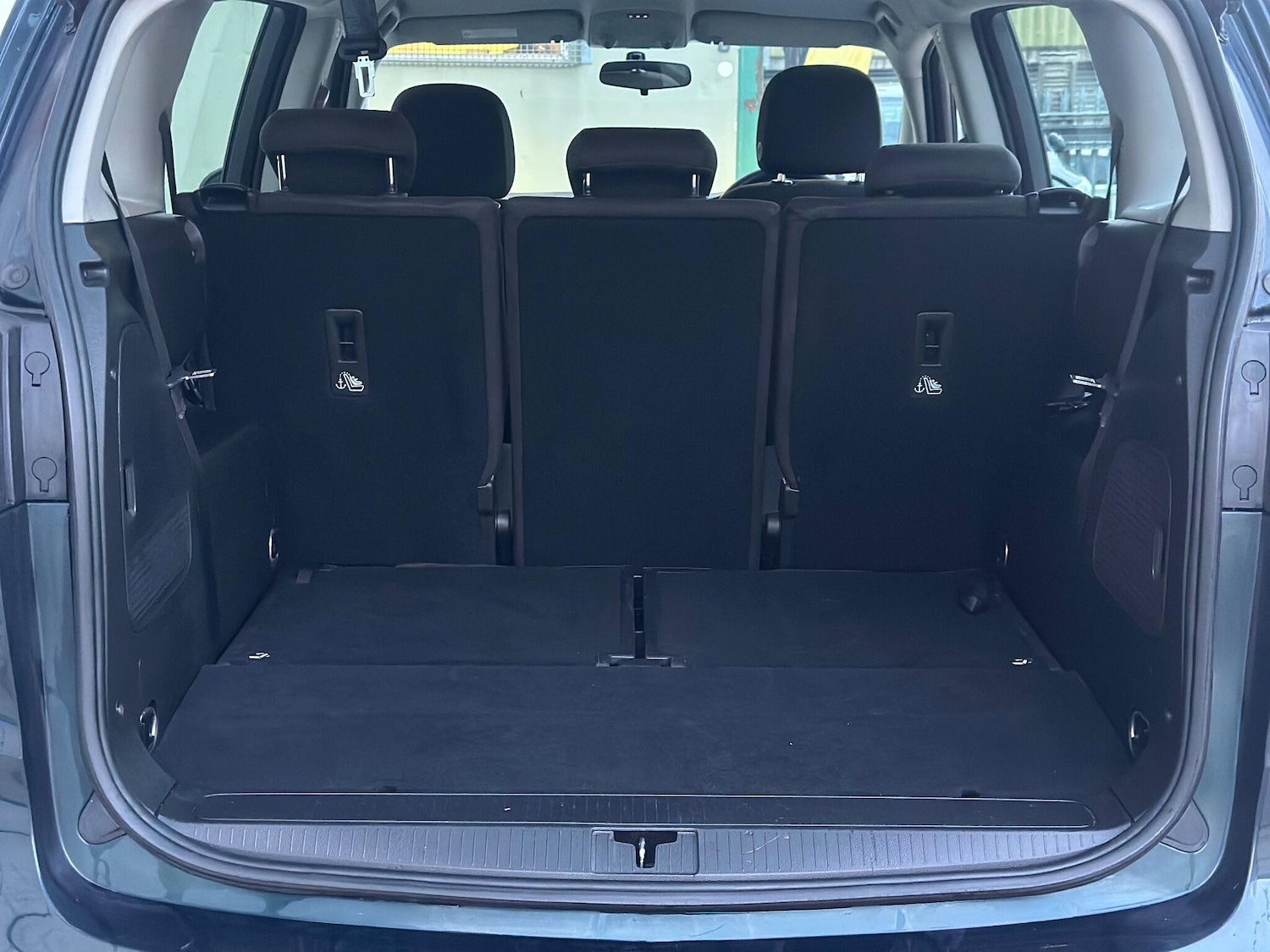 Used Vauxhall Zafira 2017 for sale - 76398319: Photo 27