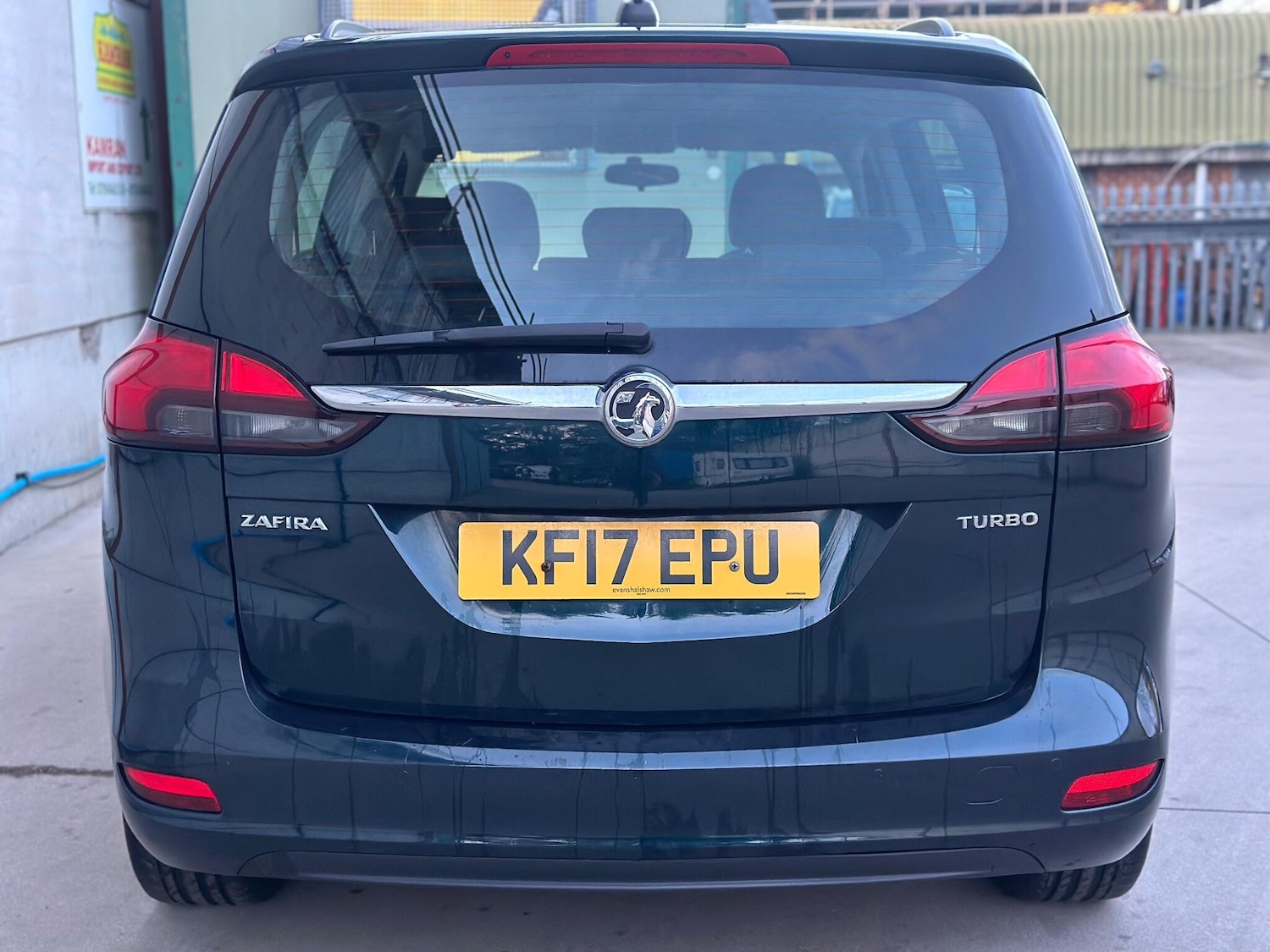 Used Vauxhall Zafira 2017 for sale - 76398319: Photo 7
