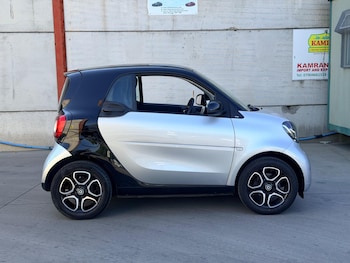 Used smart fortwo 2015 for sale - 79520643: Photo
