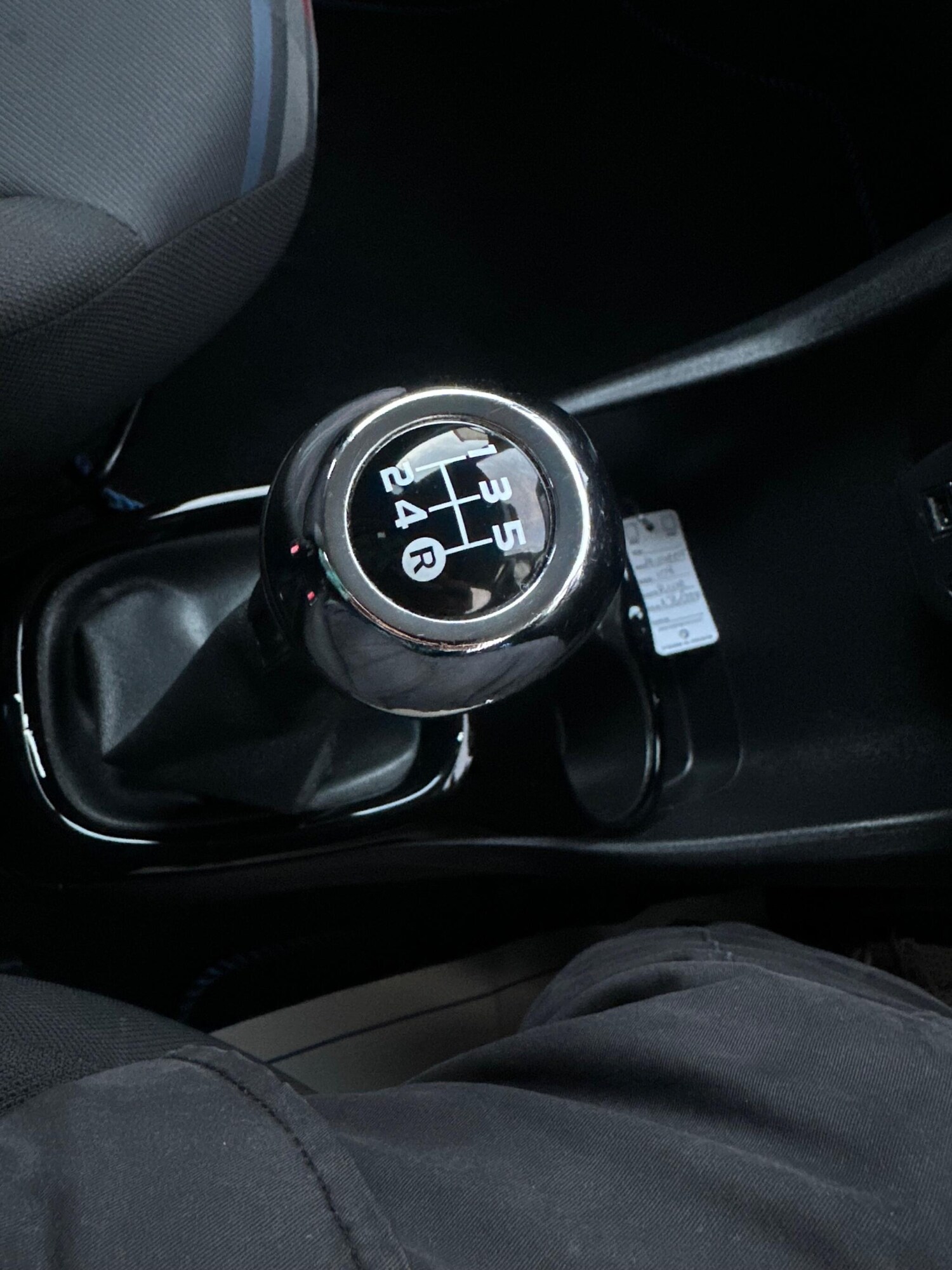Used Peugeot 108 2015 for sale - 76072244: Photo 25