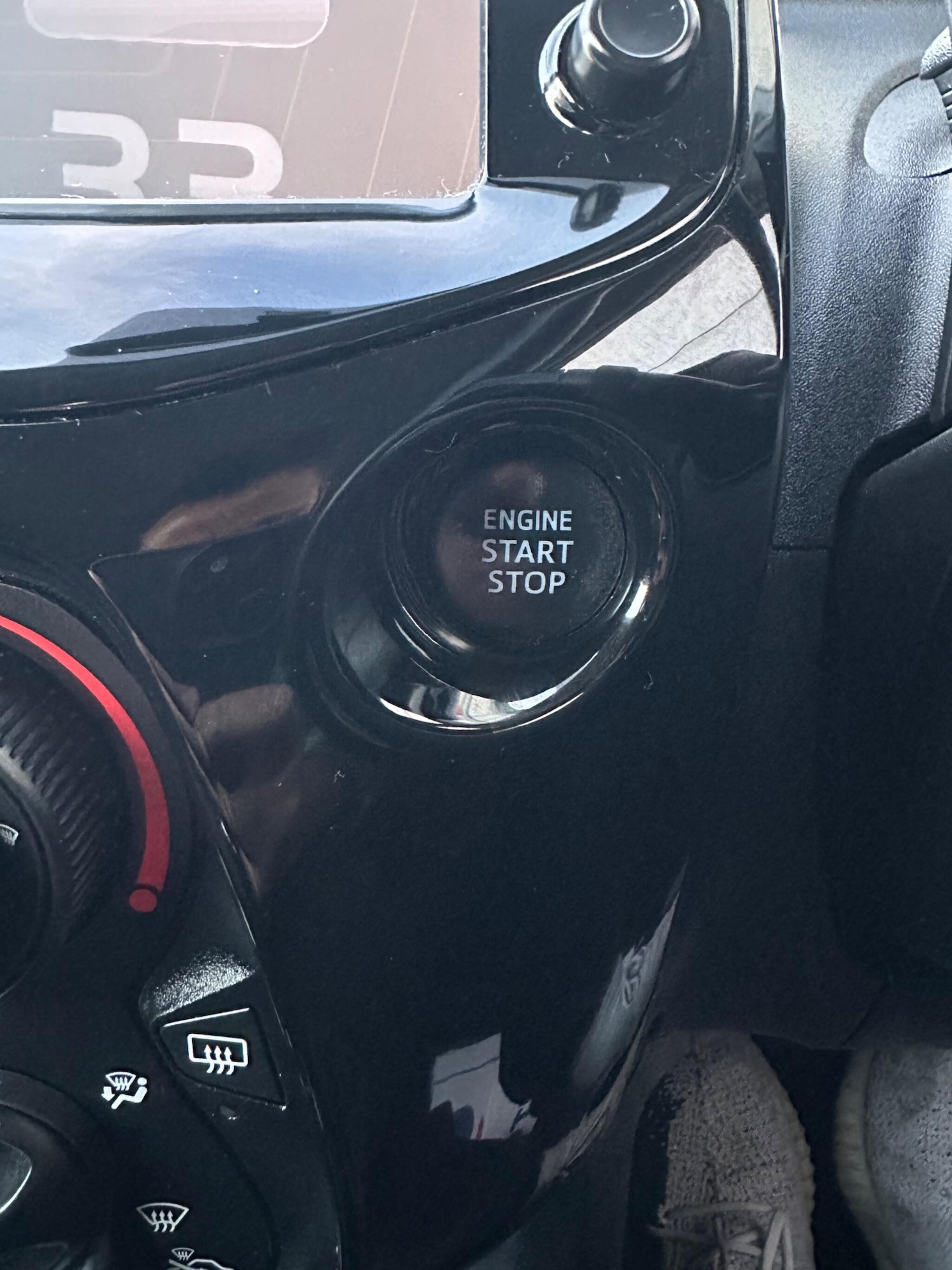 Used Peugeot 108 2015 for sale - 76072244: Photo 26