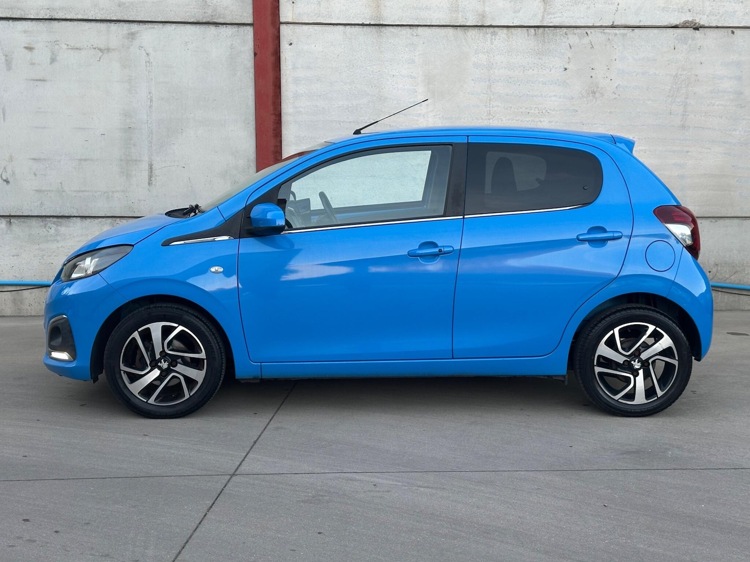 Used Peugeot 108 2015 for sale - 76072244: Photo 9