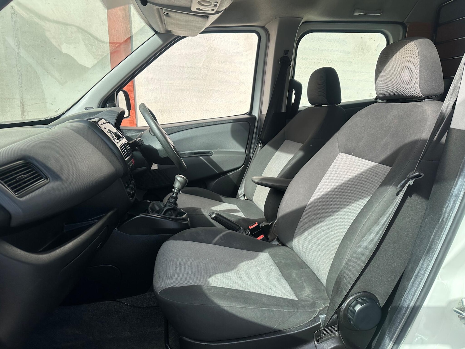 Used Fiat Doblo 2016 for sale - 76993551: Photo 16