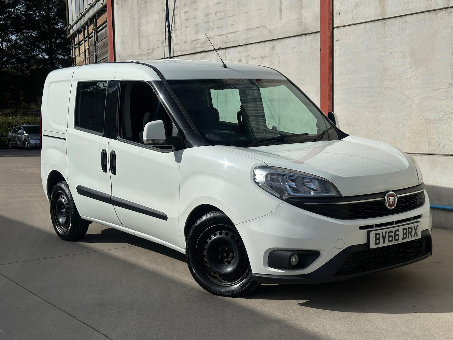 Used Fiat Doblo 2016 for sale - 76993551: Photo 2