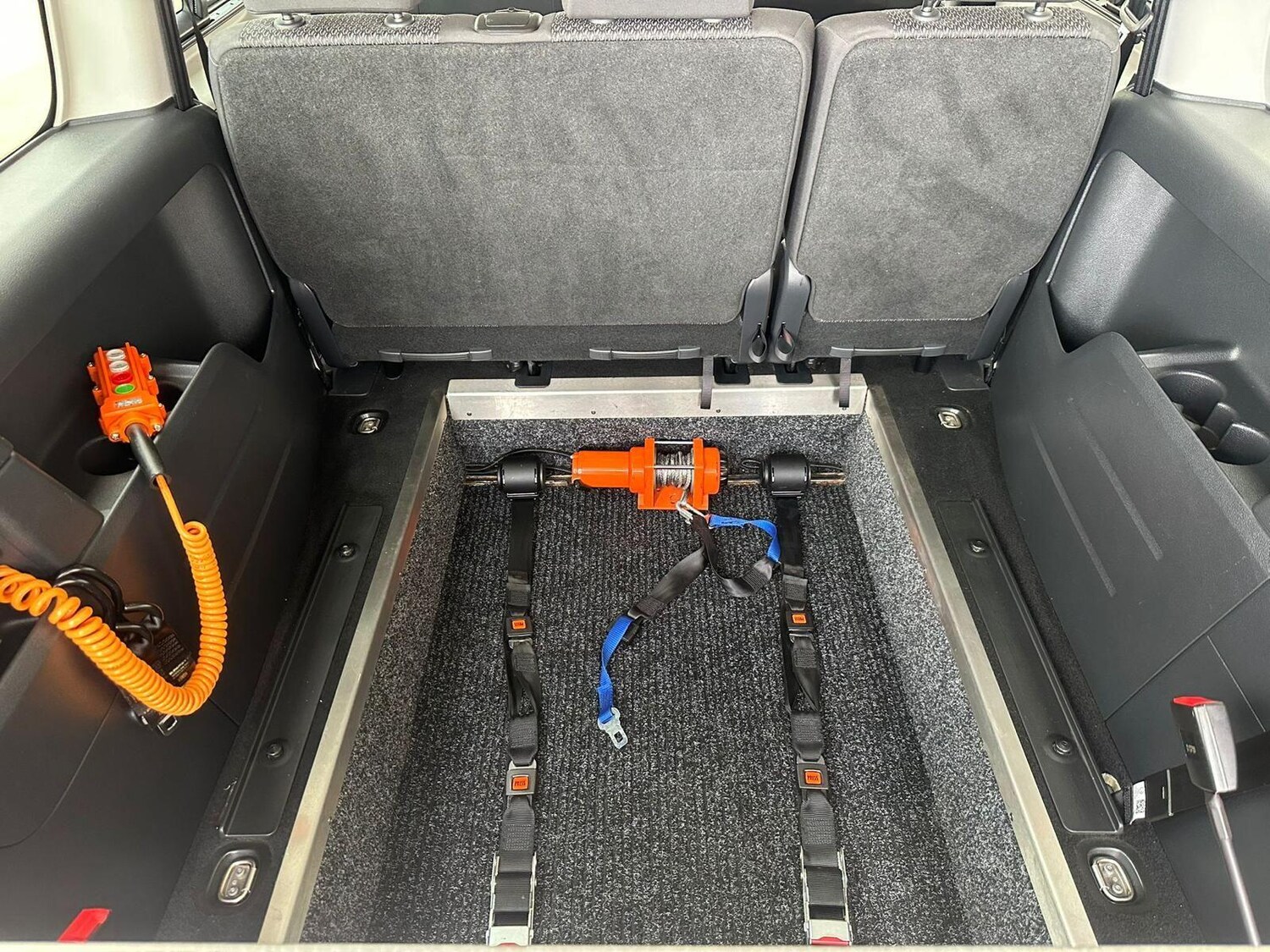 Vehicle 33