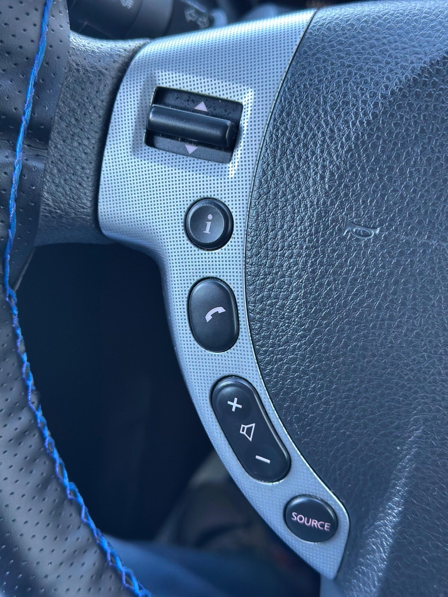 Used Nissan Qashqai for sale - 77455027: Photo 18