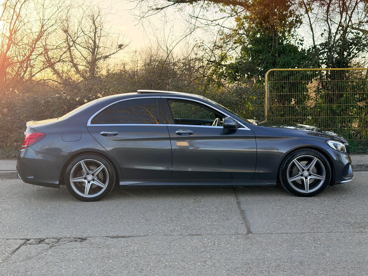 Used Mercedes-Benz C Class 2016 for sale - 77892362: Photo 4