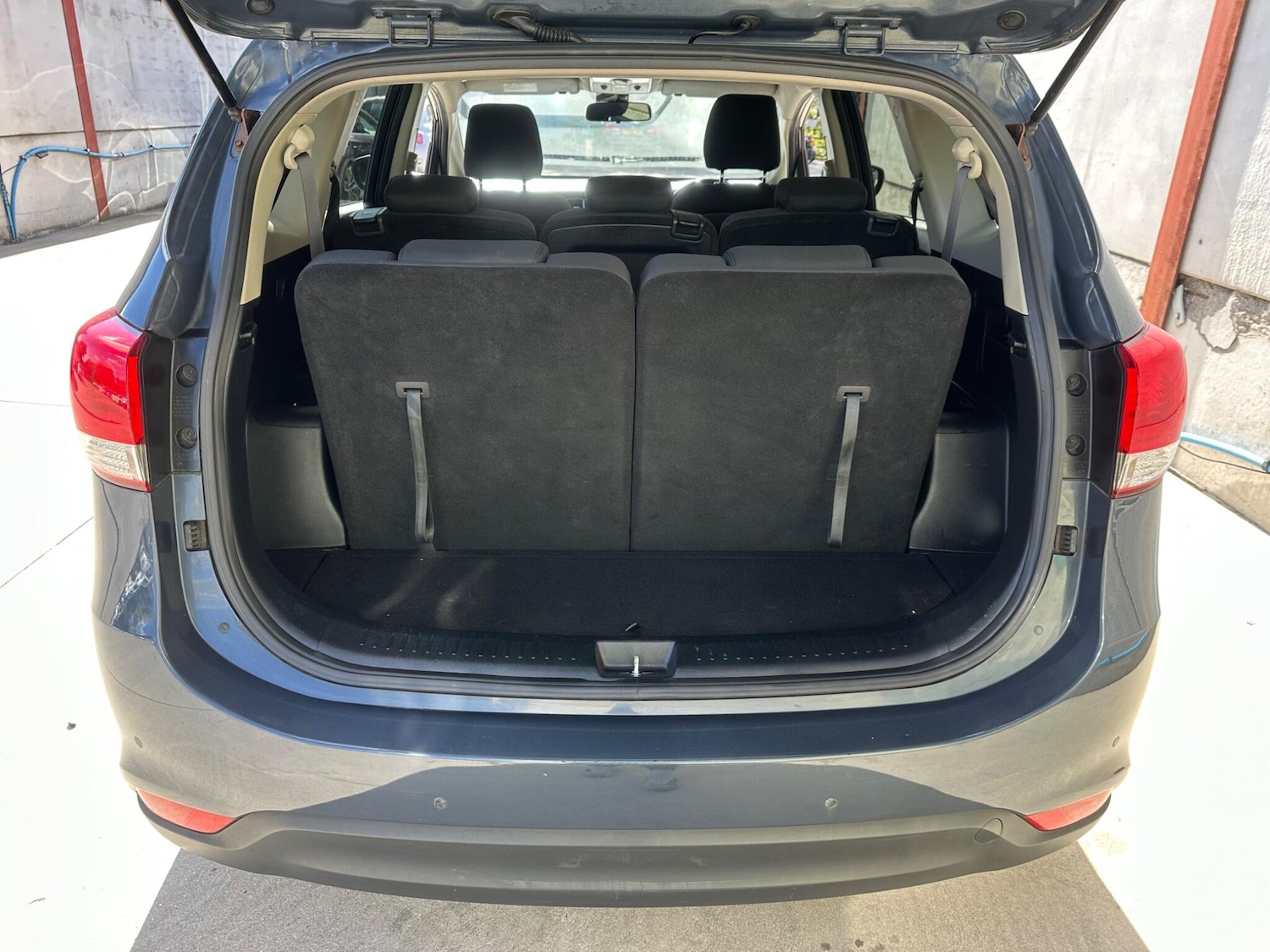 Used Kia Carens 2016 for sale - 76073123: Photo 18