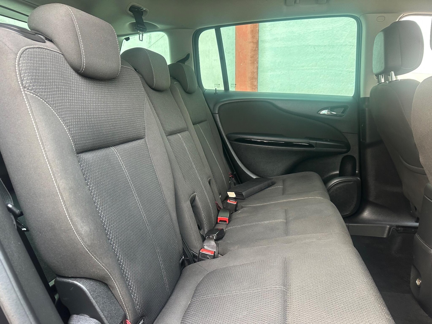 Used Vauxhall Zafira 2016 for sale - 77081510: Photo 16