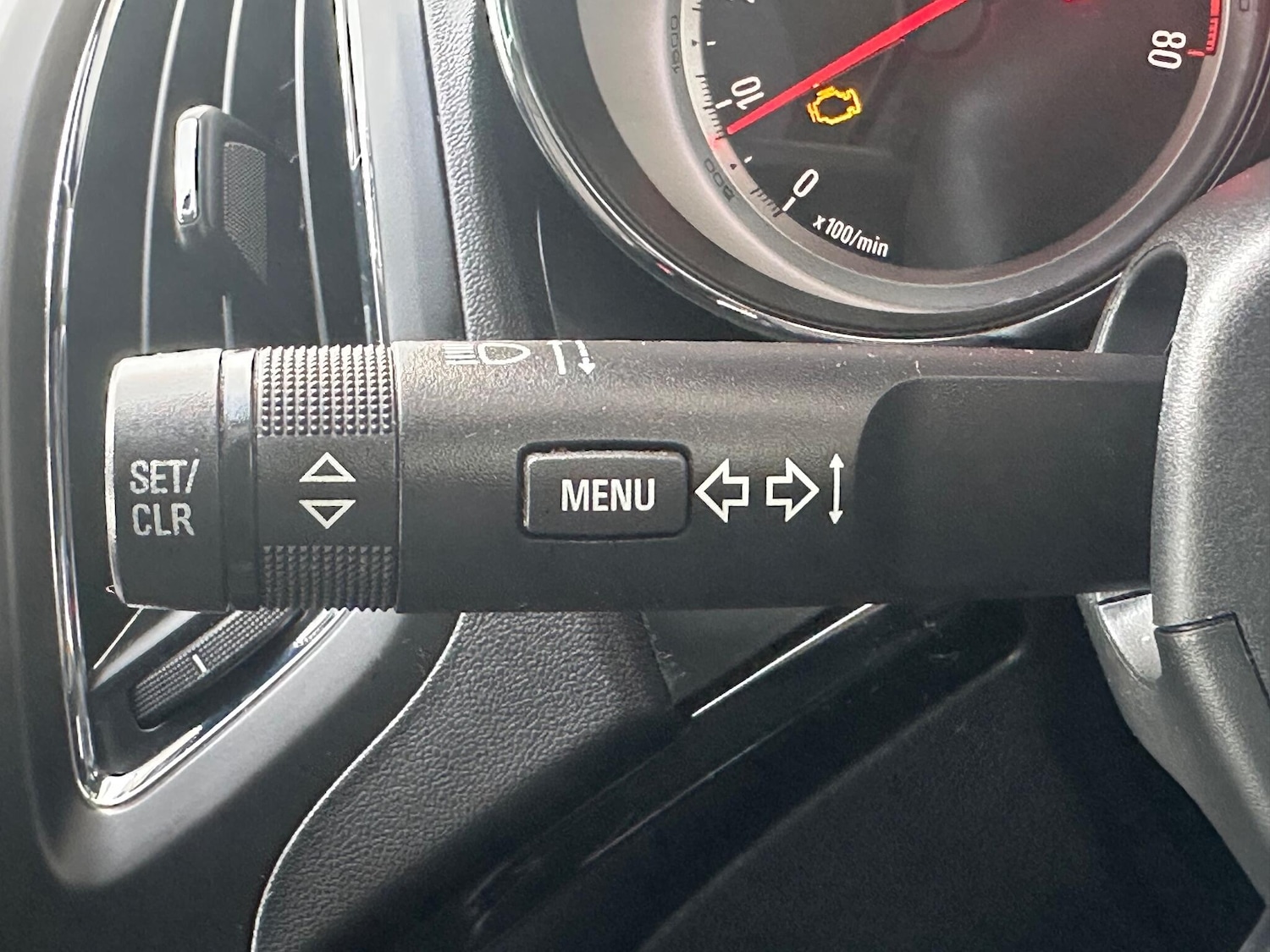 Used Vauxhall Zafira 2016 for sale - 77081510: Photo 17