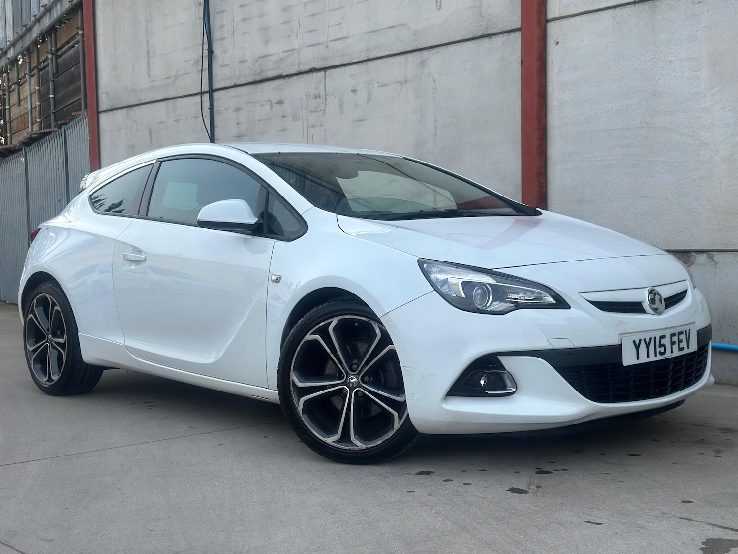 Used Vauxhall Astra GTC 2015 for sale - 77994313: Photo 5