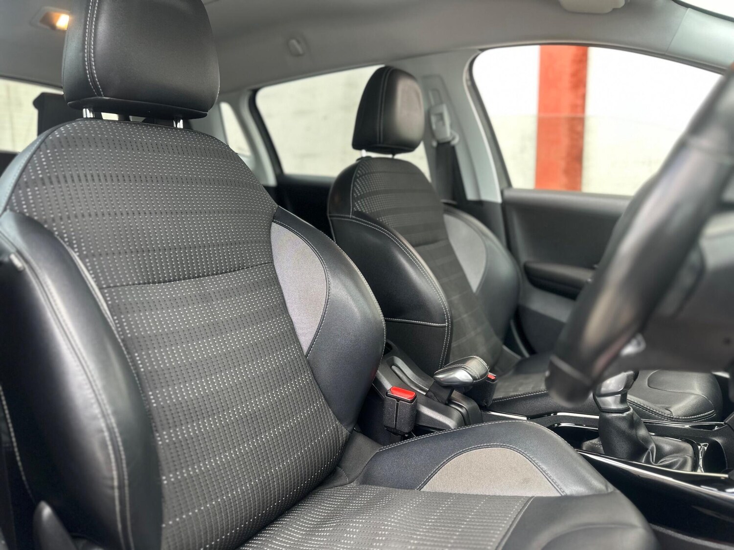 Used Peugeot 2008 2016 for sale - 77574820: Photo 13