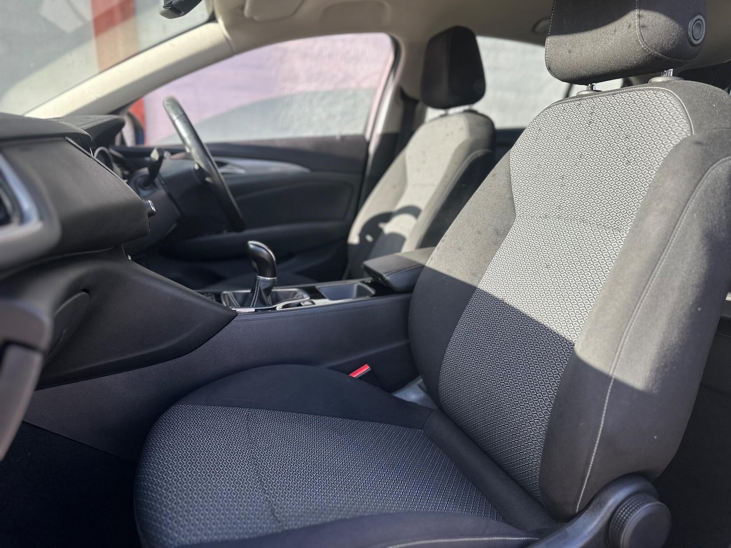 Used Vauxhall Insignia 2017 for sale - 76446550: Photo 23