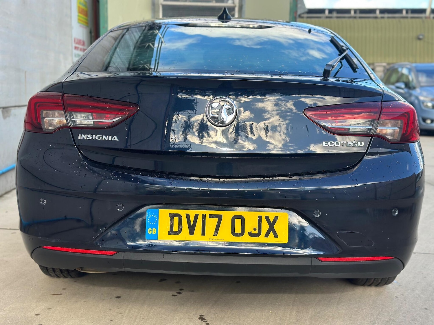 Used Vauxhall Insignia 2017 for sale - 76446550: Photo 8