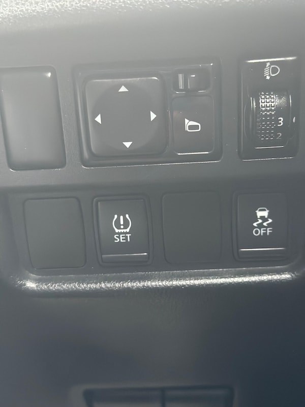 Used Nissan Juke 2015 for sale - 76043018: Photo 14