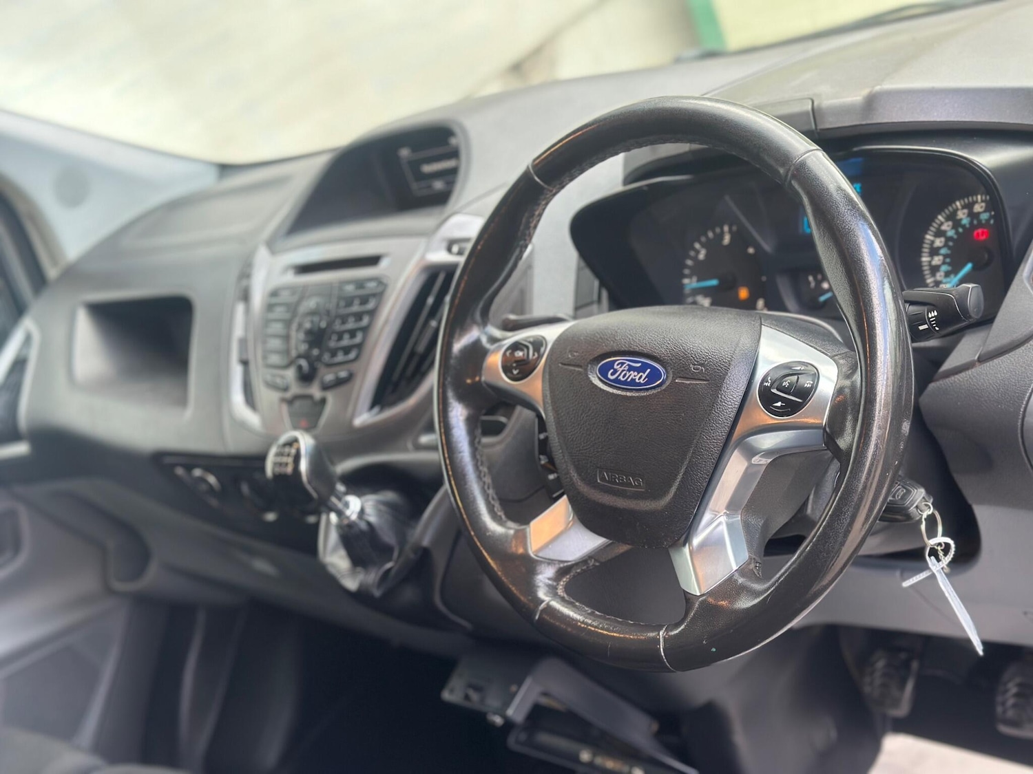 Used Ford Transit Custom 2017 for sale - 78086595: Photo 28