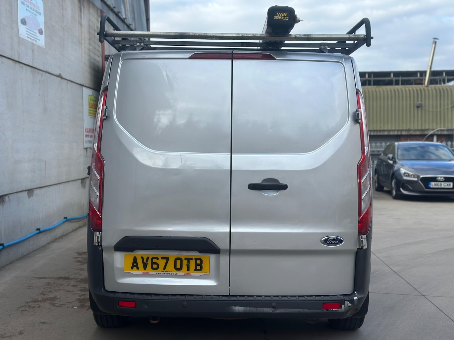 Used Ford Transit Custom 2017 for sale - 78086595: Photo 8