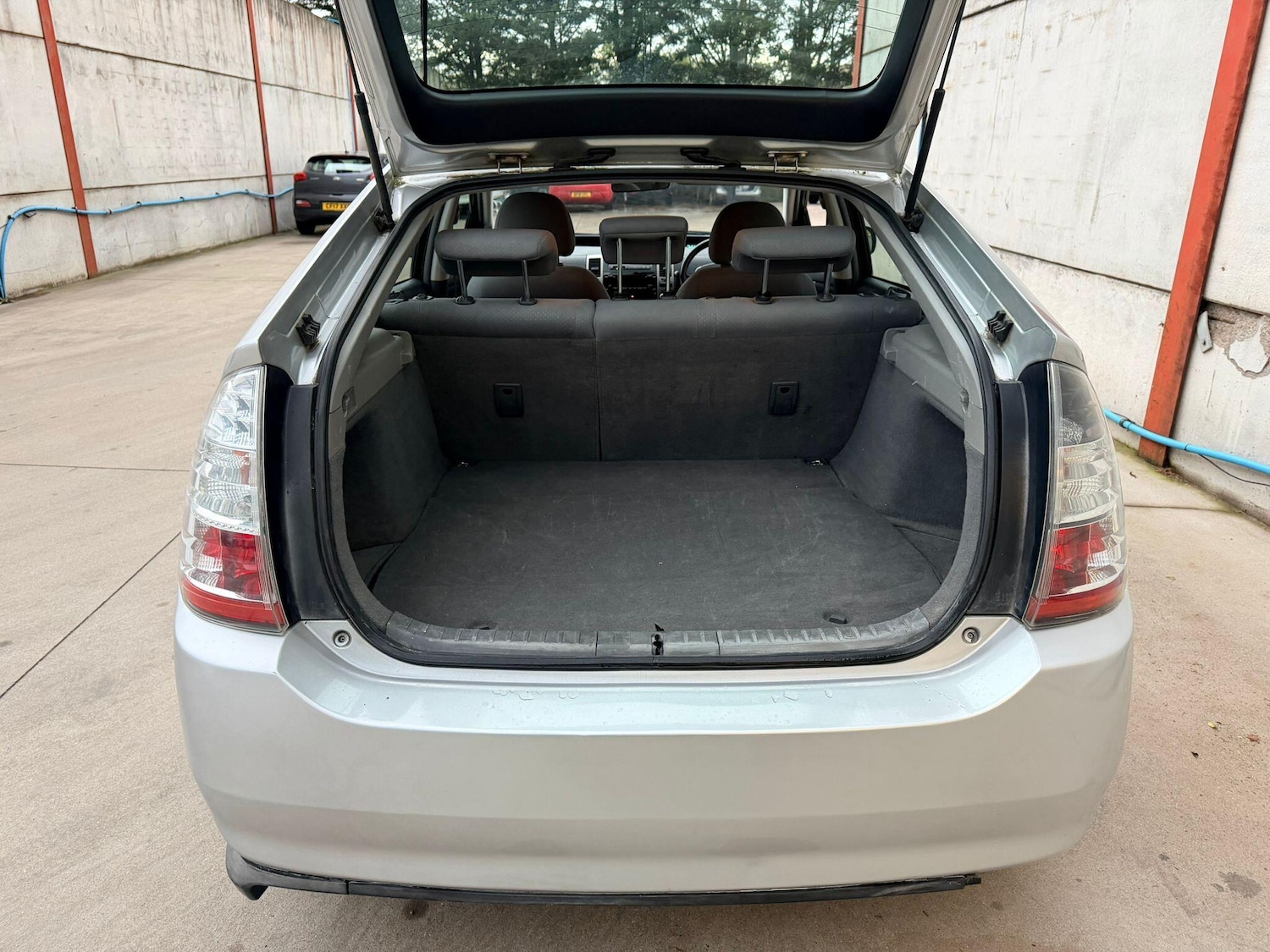 Used Toyota Prius for sale - 76484859: Photo 27