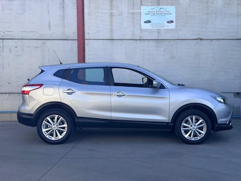 Used Nissan Qashqai 2014 for sale - 79049909: Photo