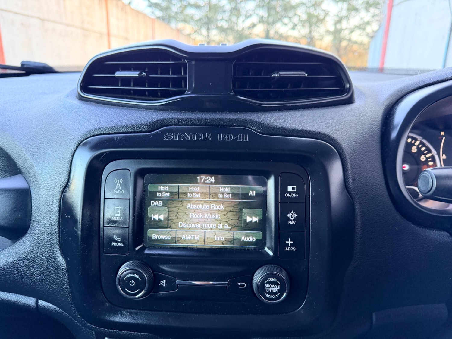 Used Jeep Renegade 2016 for sale - 77898153: Photo 23