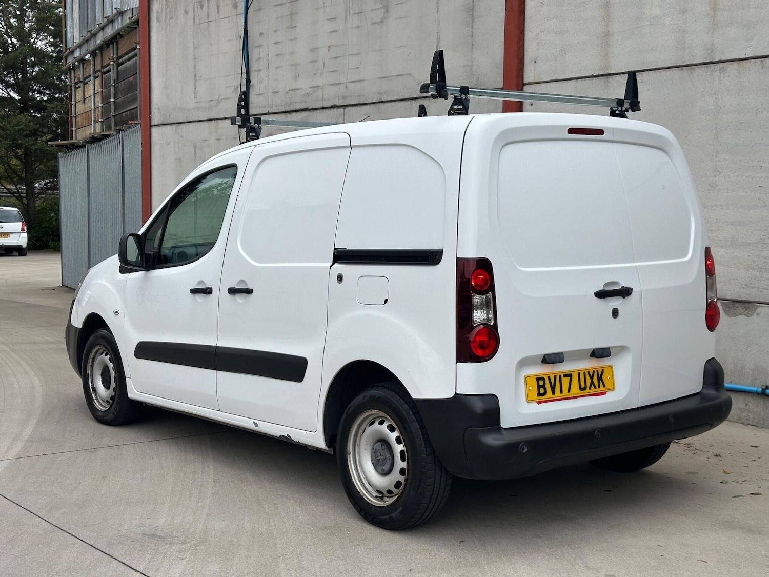 Used Peugeot Partner 2017 for sale - 76174681: Photo 10