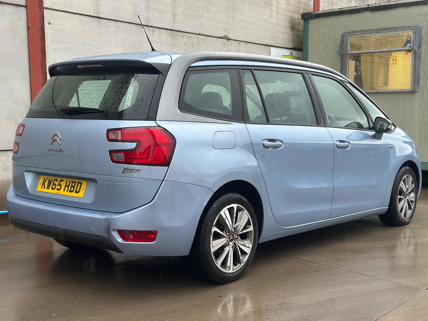 Used Citroen C4 Grand Picasso 2016 for sale - 76995234: Photo 10