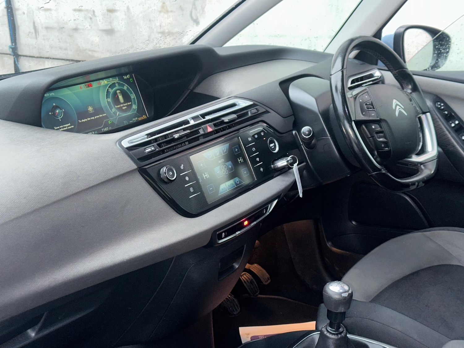 Used Citroen C4 Grand Picasso 2016 for sale - 76995234: Photo 11