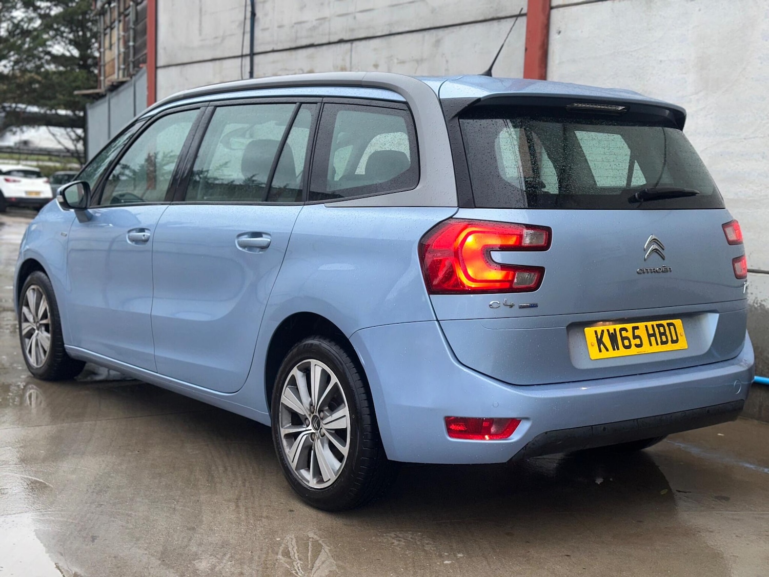 Used Citroen C4 Grand Picasso 2016 for sale - 76995234: Photo 5